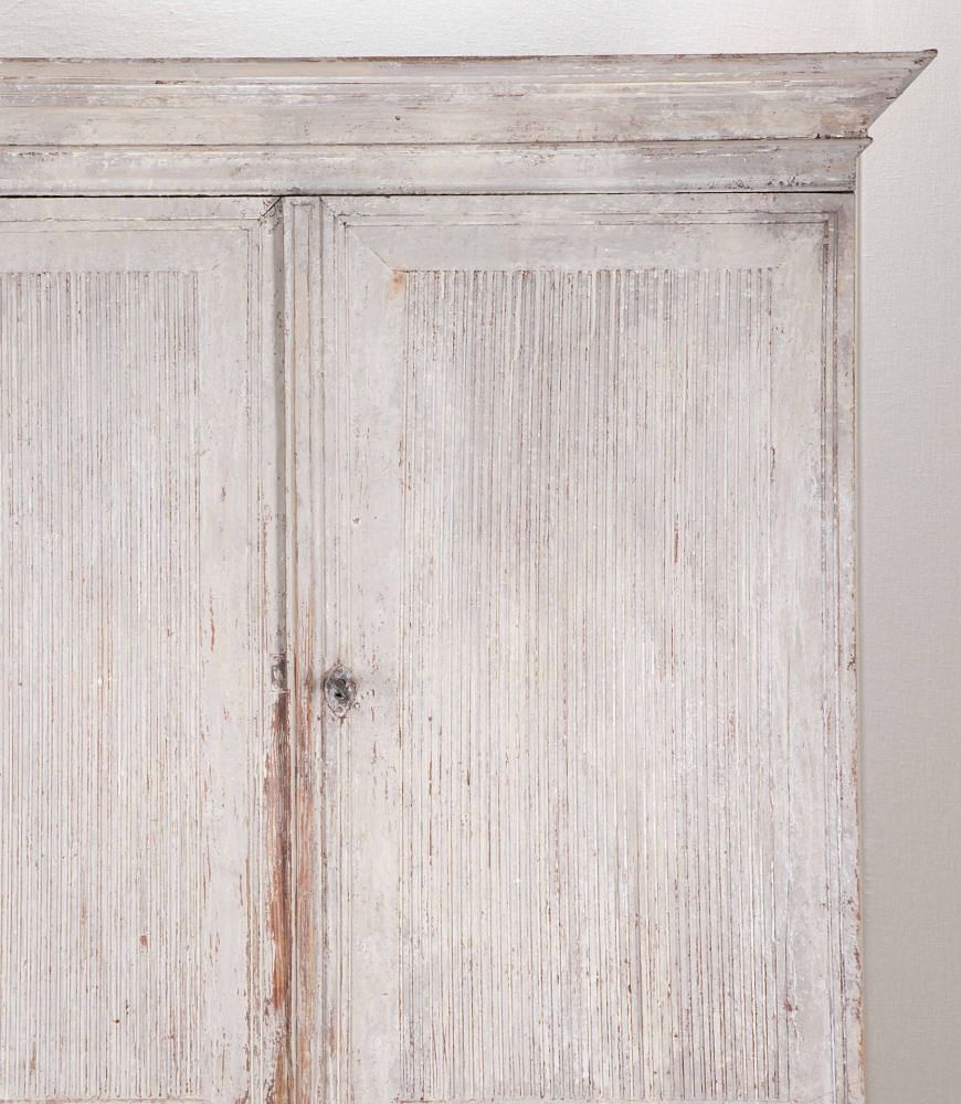 Late 18th Century Swedish Gustavian Cabinet with Reeded Front CA6043001