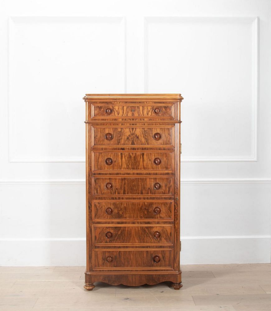 19th Century Wellington Chest CB5235411
