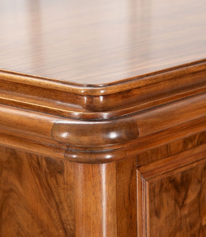 19th Century Wellington Chest CB5235411
