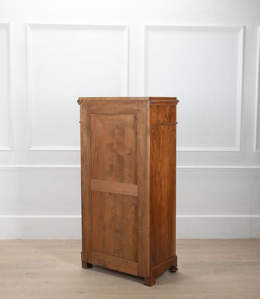 19th Century Wellington Chest CB5235411
