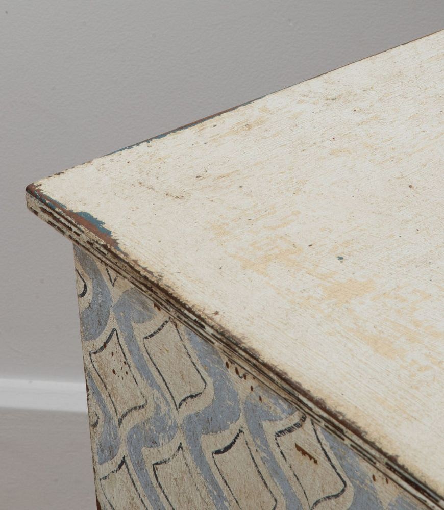19th Century Regency Hand Painted Chest of Drawers CC2341521