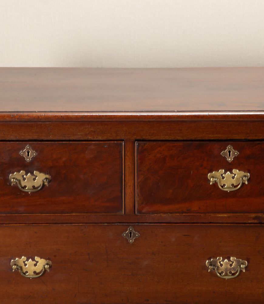 Matched Pair of 18th Century Mahogany George III Chest of Drawers CC3442949