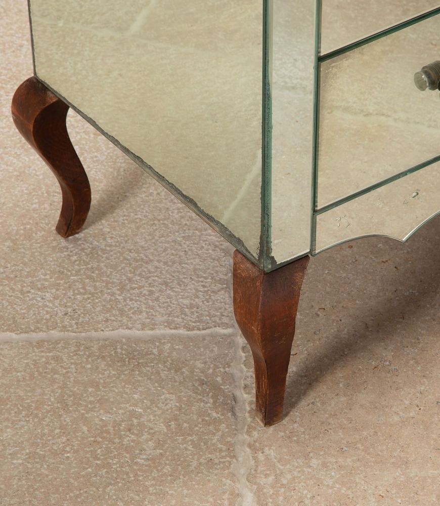 Pair of 20th Century French Art Deco Mirror Commodes CC4542875