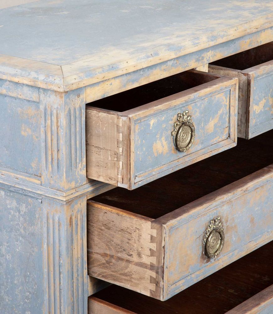 19th Century French Painted Commode CC5643945