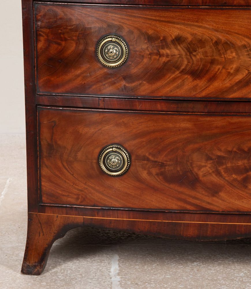 19th Century George III Mahogany Bow Fronted Chest of Drawers CC8041725