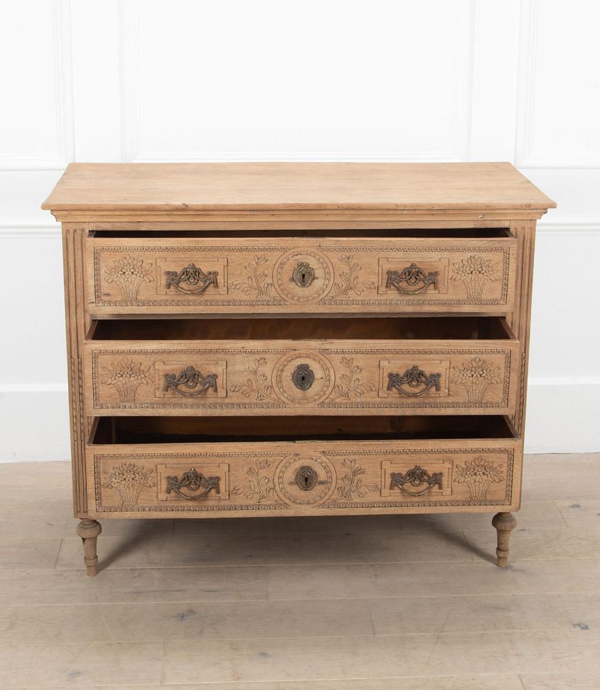 Early 19th Century Scrubbed Oak Commode CC8538943