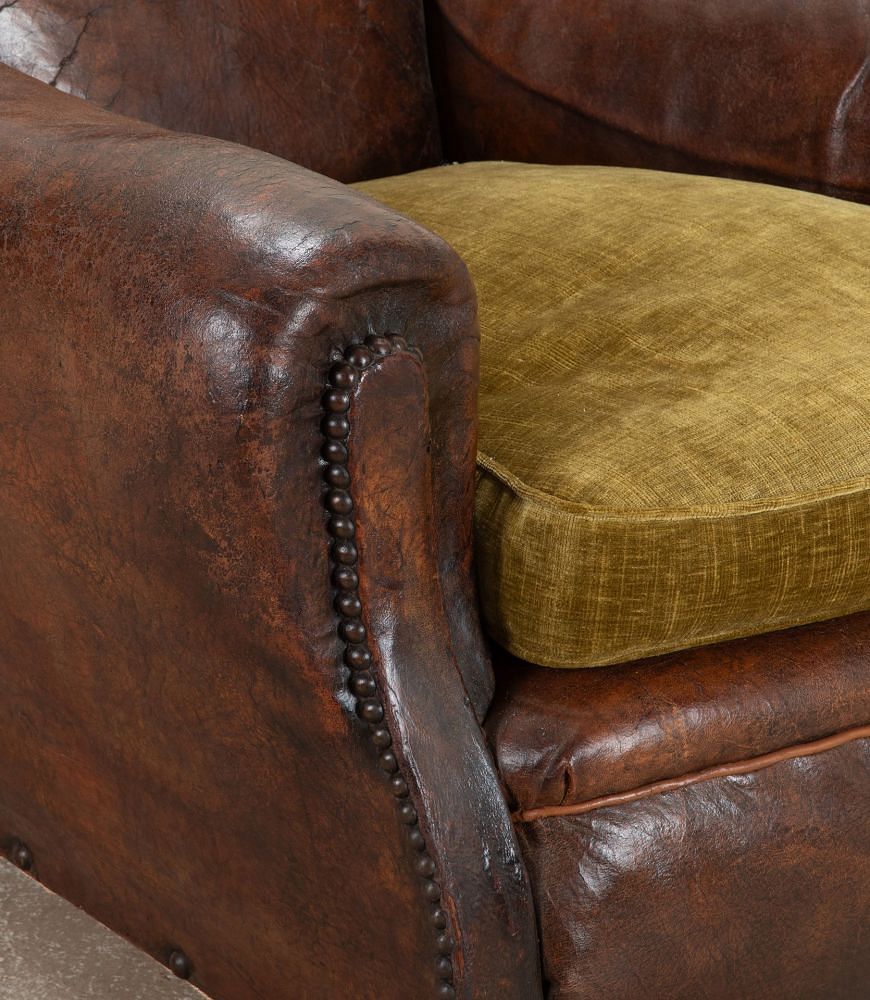 20th Century French Leather Club Chair CH3241319