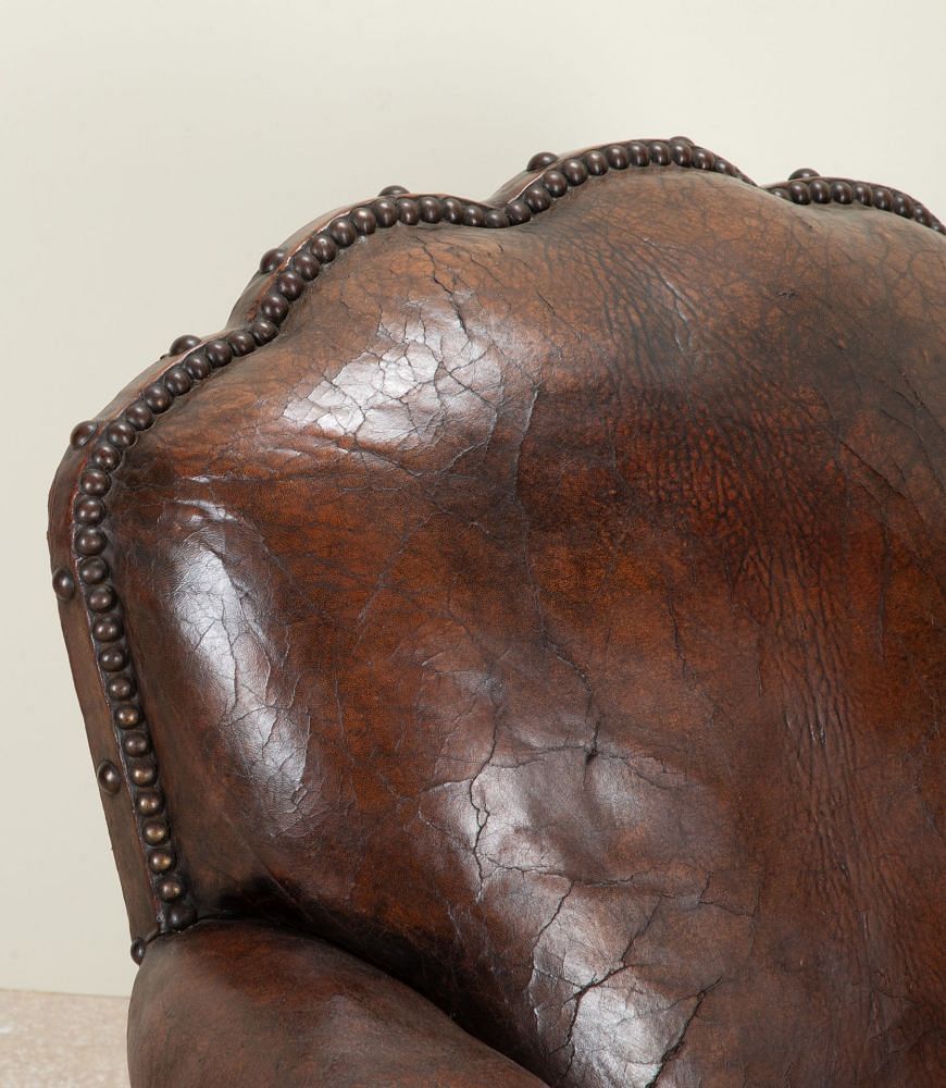 20th Century French Leather Club Chair CH3241319