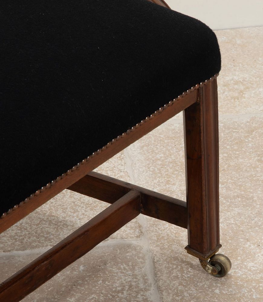 Late 18th Century English Mahogany George III Chair CH4141930