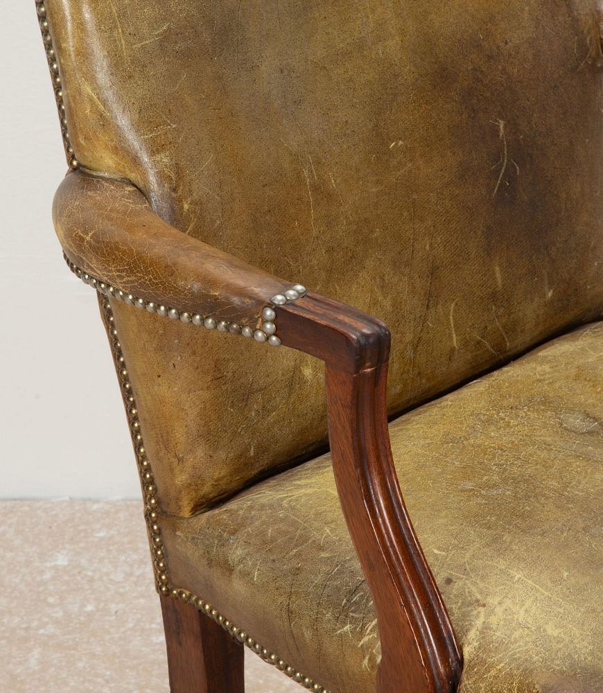 Pair of Late 19th Century English Leather Library Chairs CH4141934