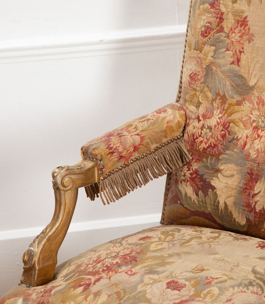 Pair of 19th Century French Louis XV Style Gilt Throne Chairs CH5239744