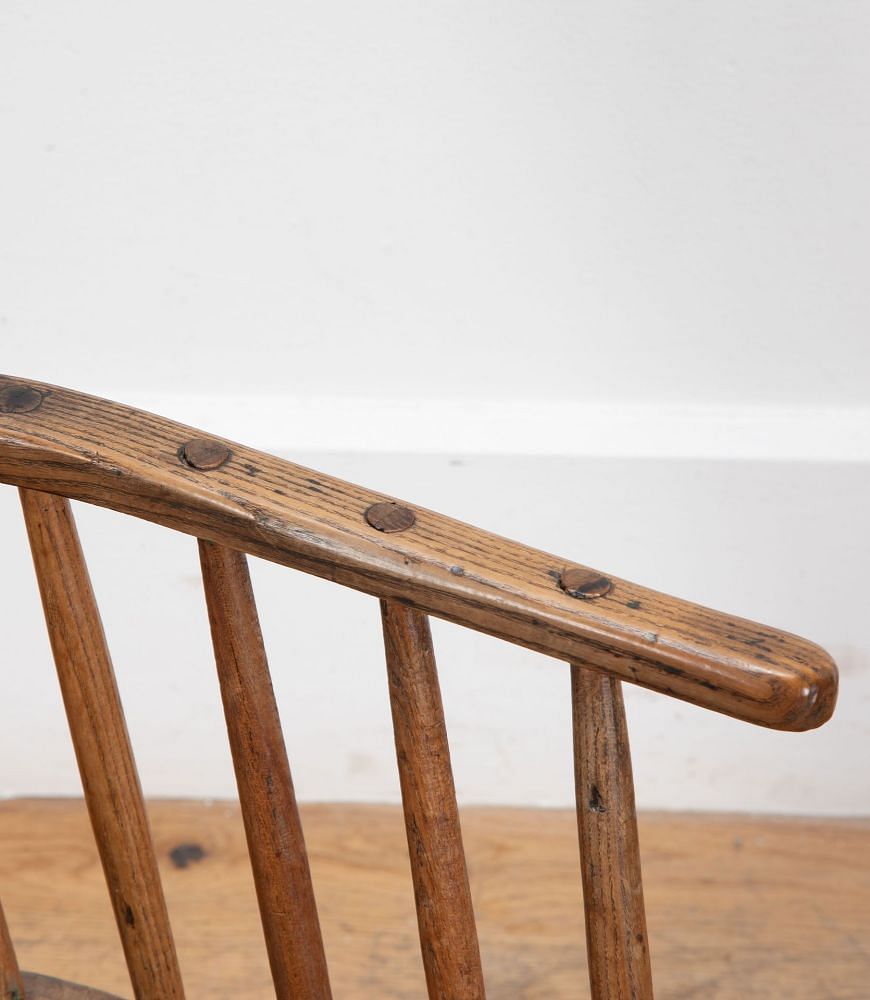 18th Century Comb Back Windsor Chair CH5532247