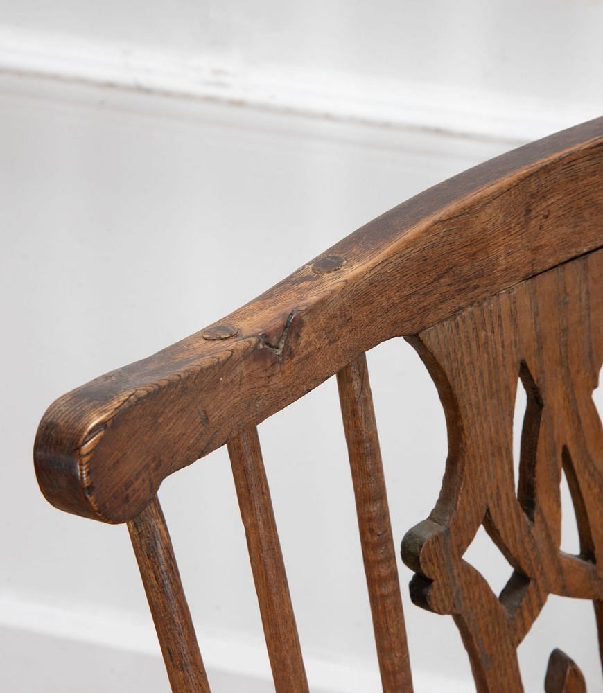 18th Century Comb Back Windsor Chair CH5532247