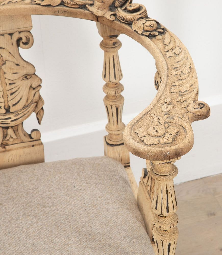 Pair of 19th Century Bleached Oak Corner Chairs CH8438189