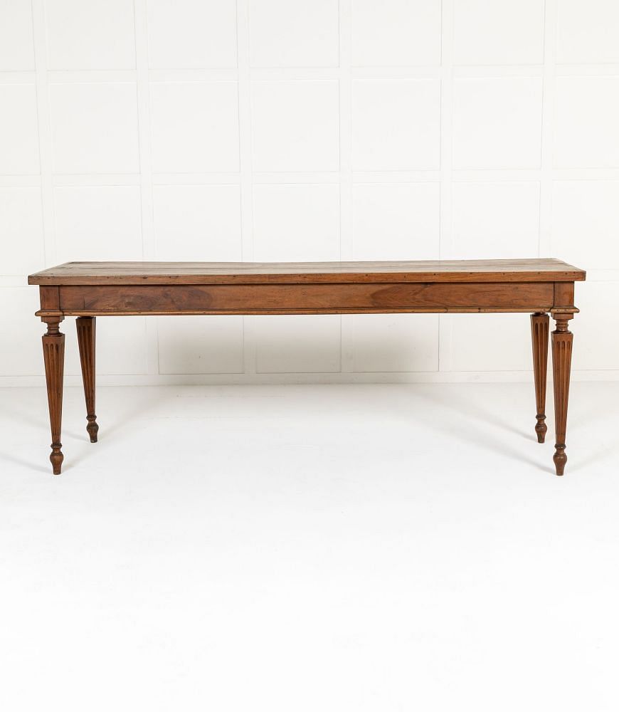Large Pair of 18th Century Italian Walnut Serving Tables CO0642909
