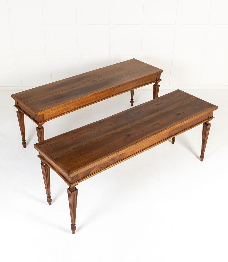Large Pair of 18th Century Italian Walnut Serving Tables CO0642909