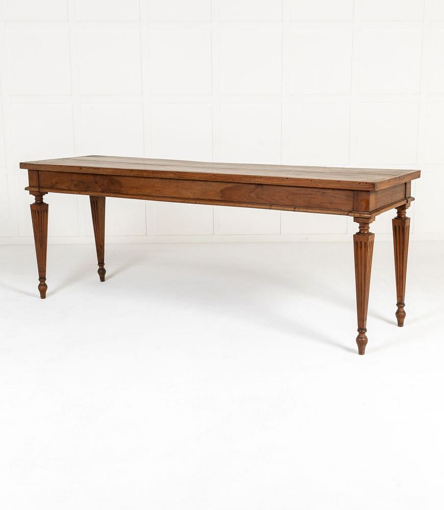 Large Pair of 18th Century Italian Walnut Serving Tables CO0642909