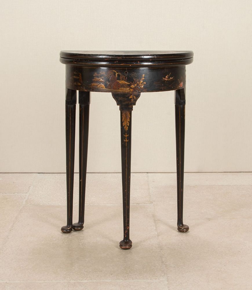 Early 20th Century British Petite Chinoiserie Table CO2643302