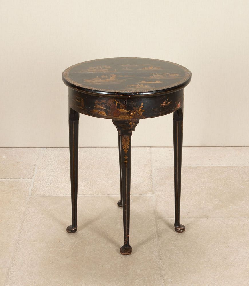 Early 20th Century British Petite Chinoiserie Table CO2643302