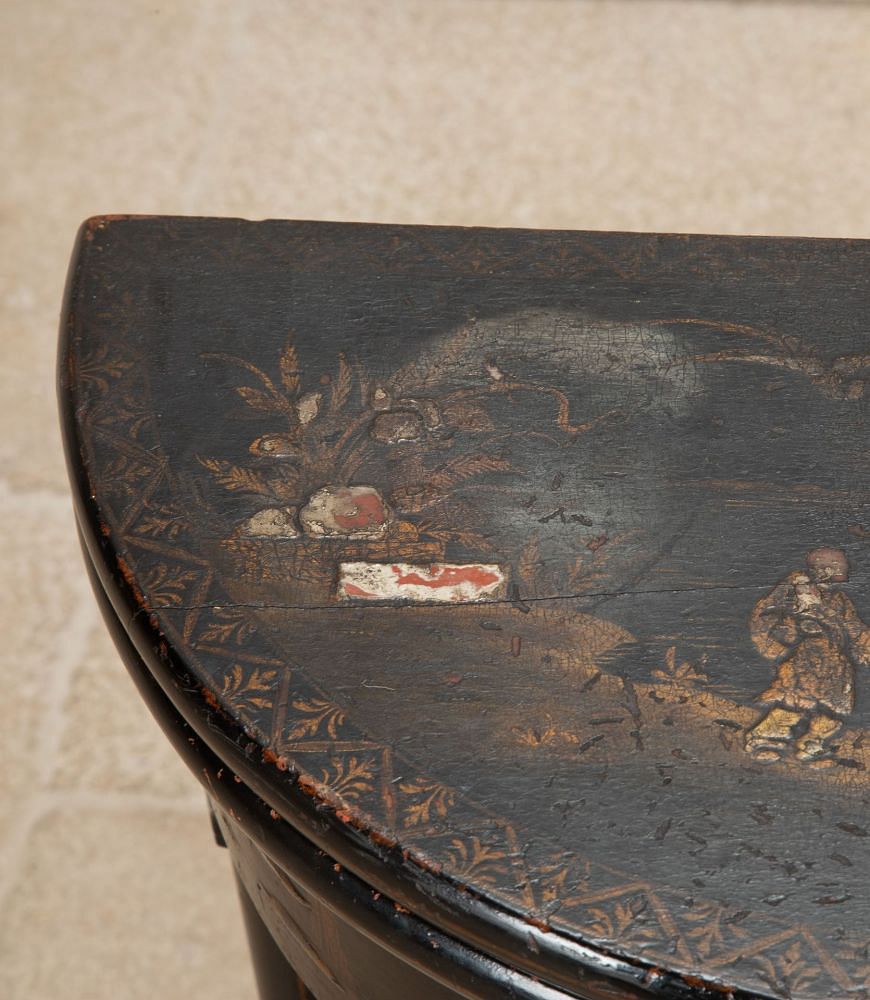 Early 20th Century British Petite Chinoiserie Table CO2643302