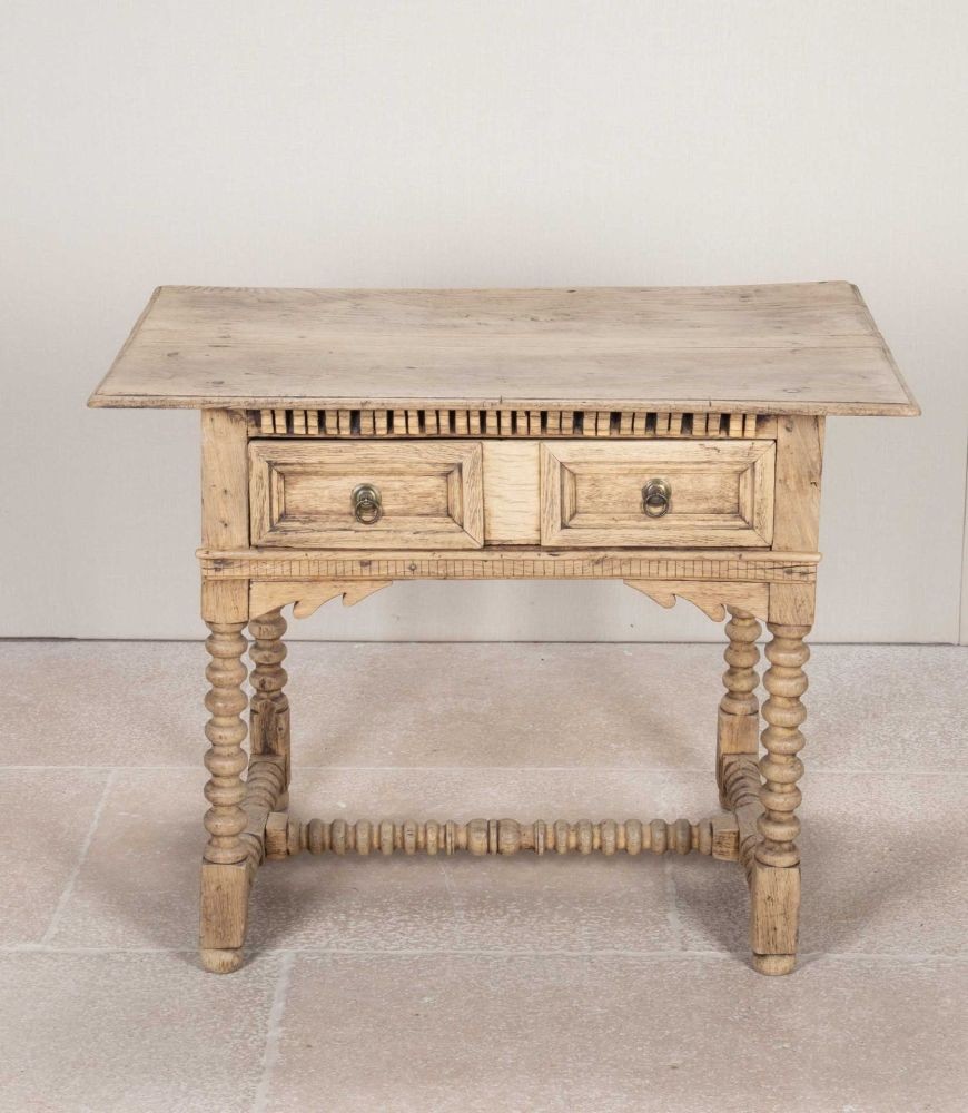 Late 18th Century English Bleached Oak Lamp Table CO5643943