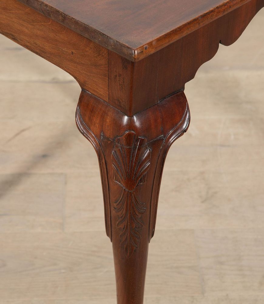 18th Century Georgian Table with Fold Over Top on Cabriole Legs CO7236052