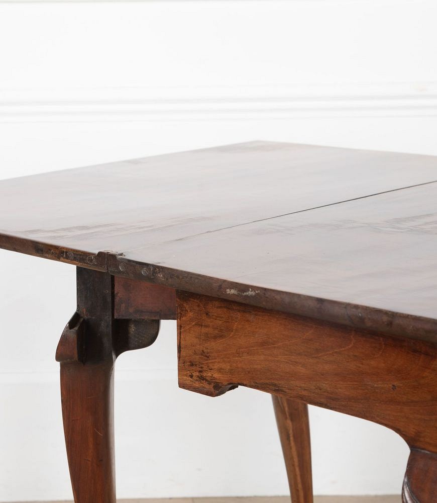 18th Century Georgian Table with Fold Over Top on Cabriole Legs CO7236052