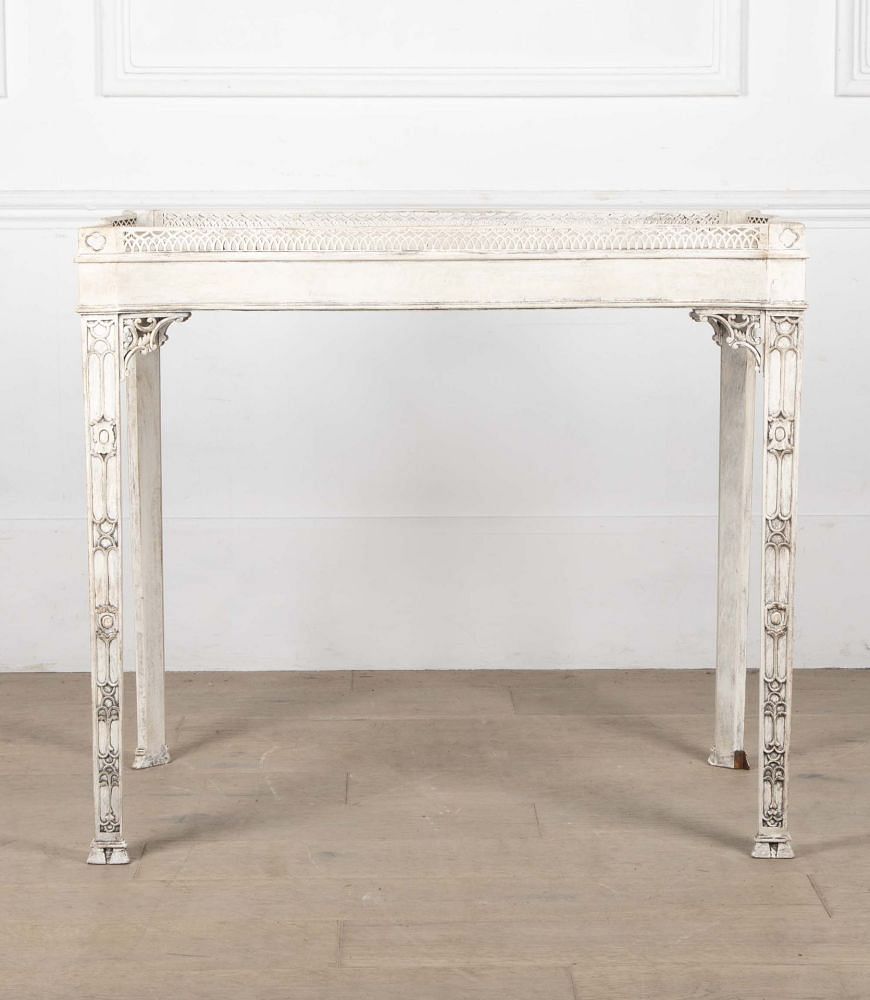 A Painted Chippendale revival side table CO8437306