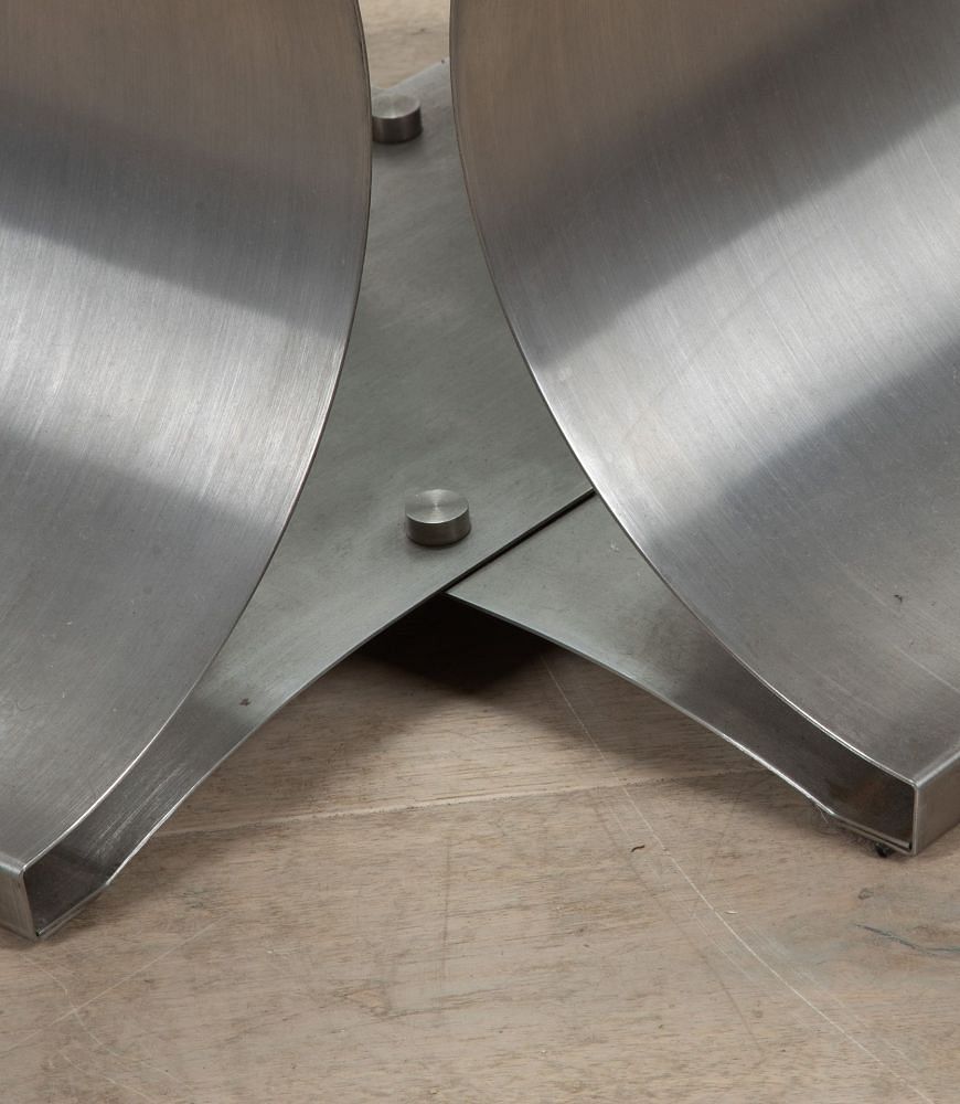 Mid 20th Century Low Square Yable in Steel - Attributed to François Monnet CT2939489