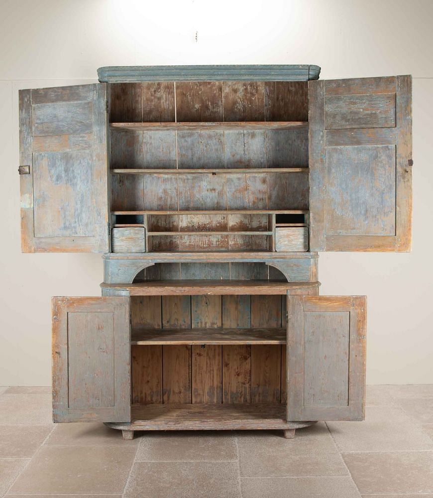 19th Century Two Part Cabinet in Original Paint, from Umea Vasterbotten, Sweden CU6041465