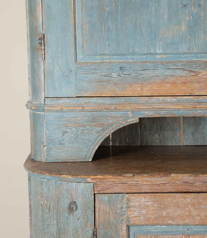 19th Century Two Part Cabinet in Original Paint, from Umea Vasterbotten, Sweden CU6041465