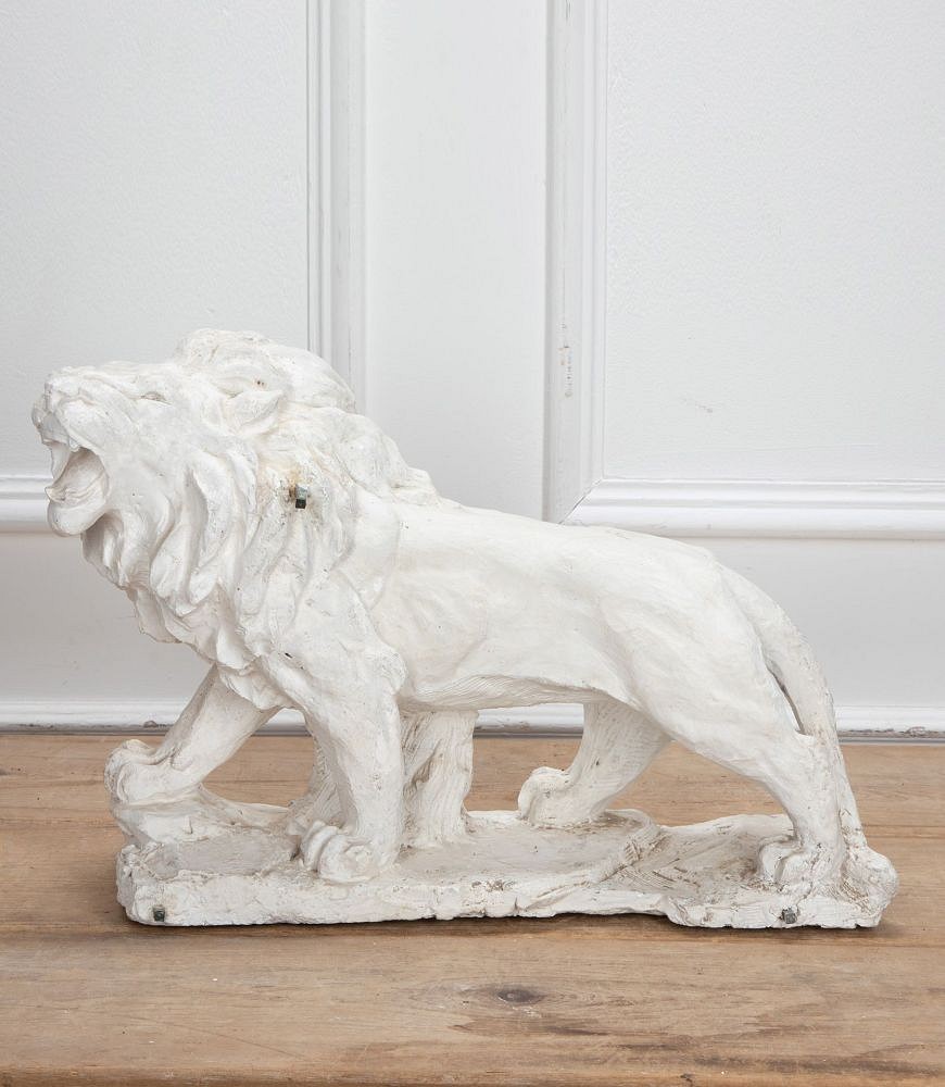 19th Century Plaster Lion DA022040