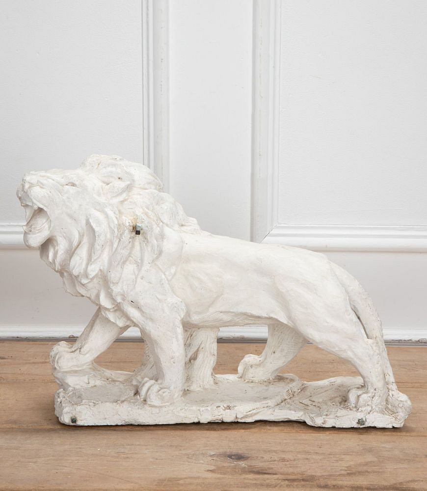 19th Century Plaster Lion DA022040