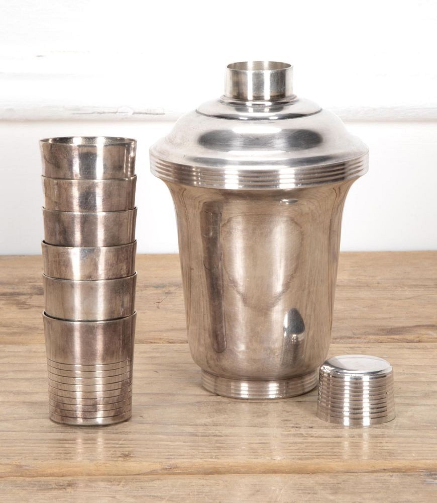 French Art Deco Cocktail Set DA1555427