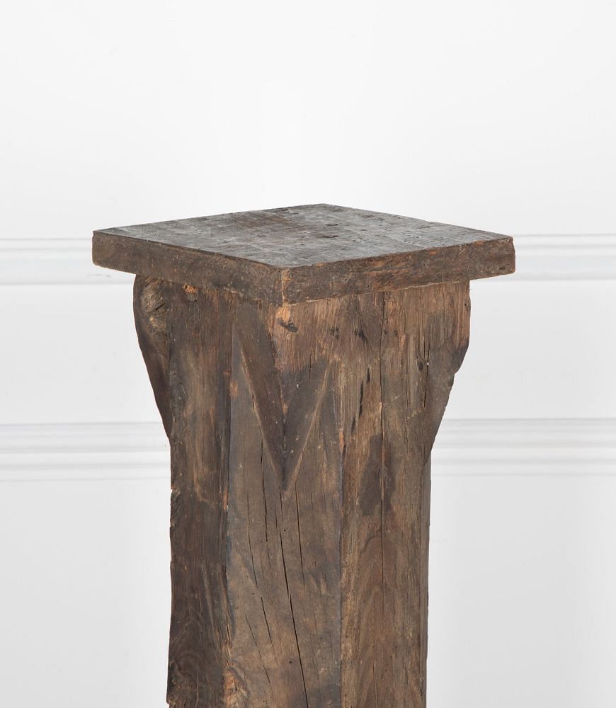 Italian Late 16th Century High Gothic Column DA2839546