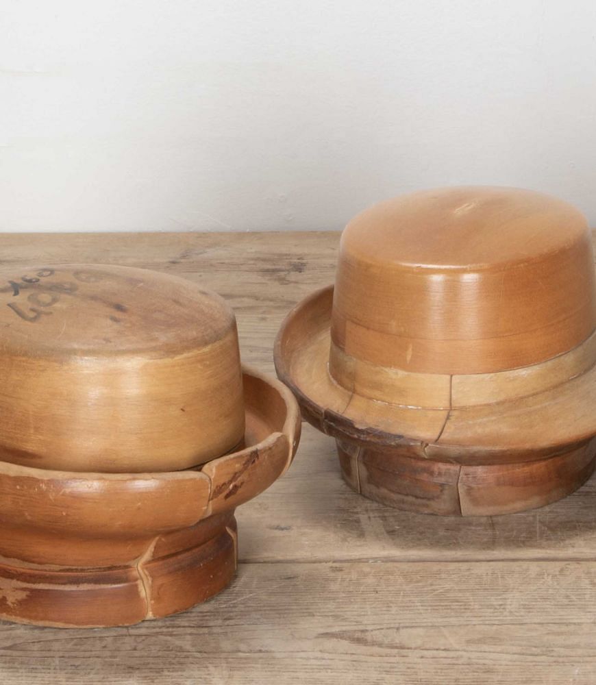 Set of Three 20th Century Italian Milliners Hat Moulds DA2841737