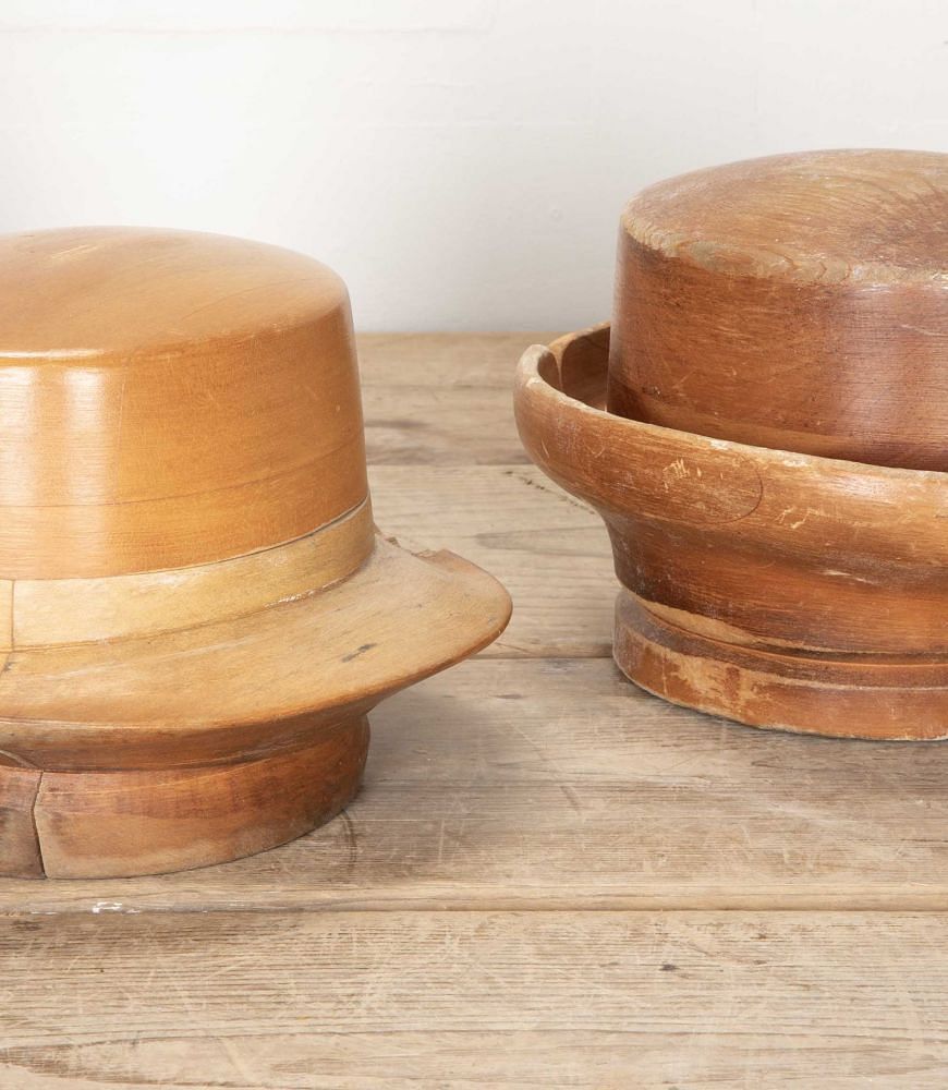 Set of Three 20th Century Italian Milliners Hat Moulds DA2841737