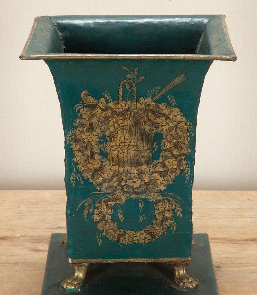 19th Century French Empire Toile Vase DA2842886