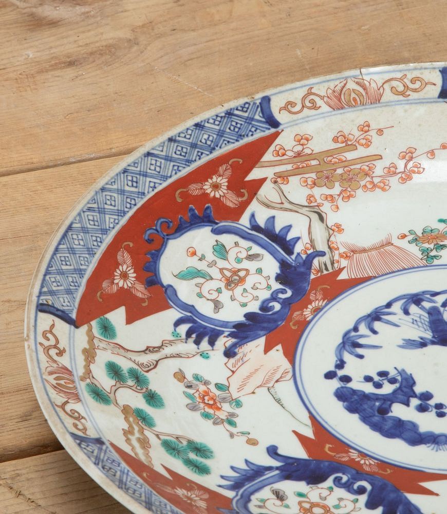 Set of Four Large 19th Century Japanese Imari Dishes DA2943009