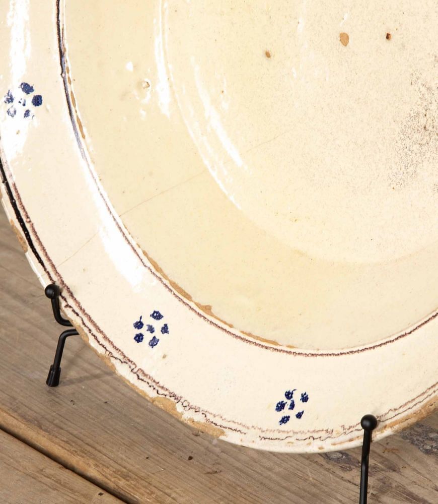Pair of Large 19th Century Neapolitan Earthenware Dishes DA3437452