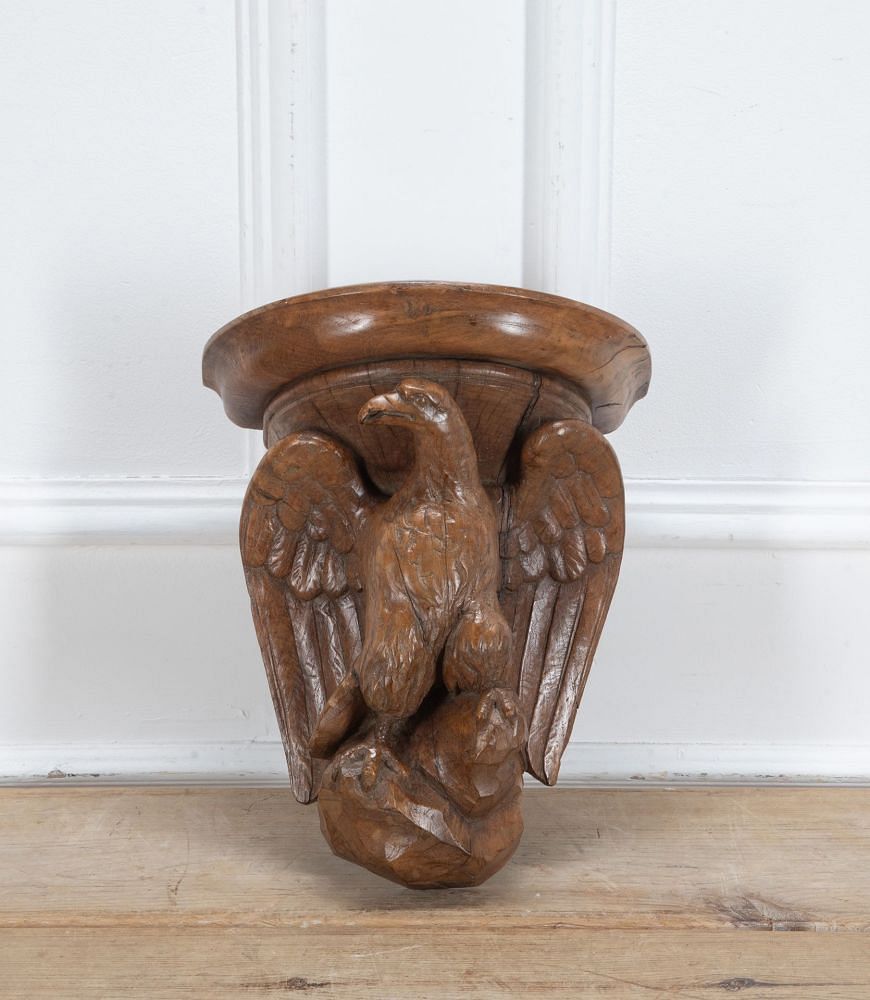 Late 18th Century Carved English Oak Eagle Corbel DA3439560