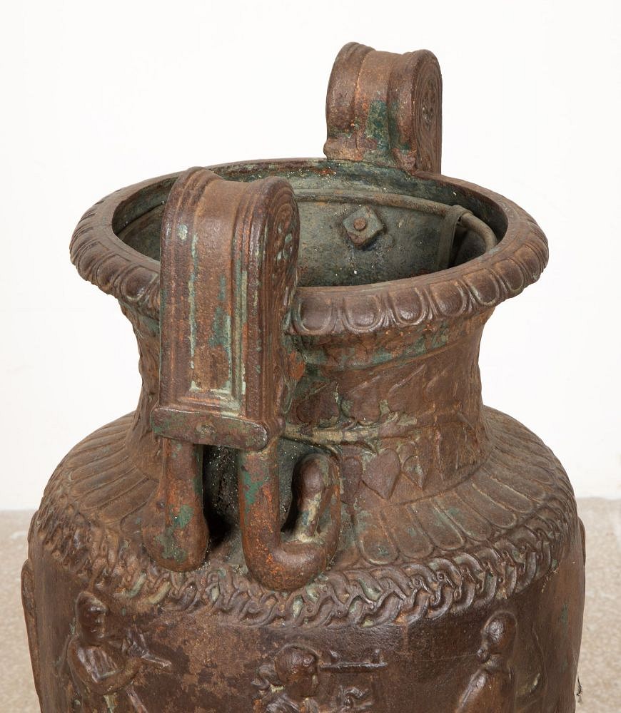 Large 19th Century Neo-Classical Cast Iron Urn DA4342255