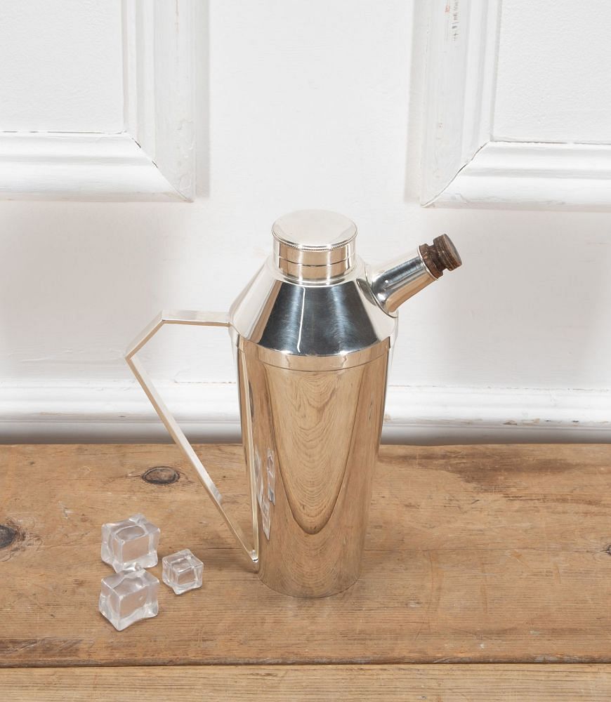 Smart Art Deco Cocktail Shaker By Elkington DA5838786