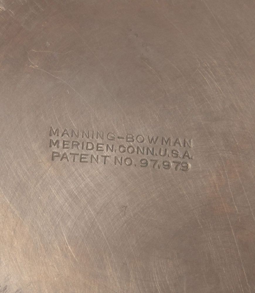 American Prohibition Era Wood and Chrome Cocktail Shaker DA5839070