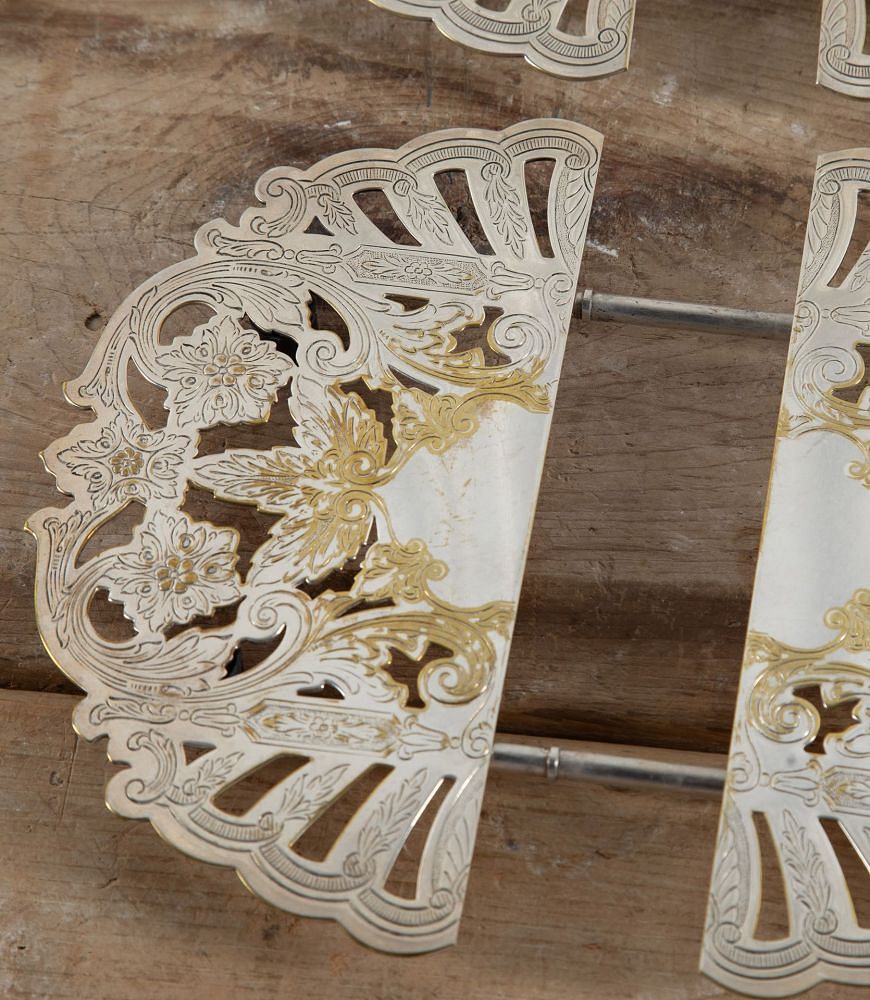 Pair of 20th Century American Silver Plated Expanding Trivet Stands DA5841539
