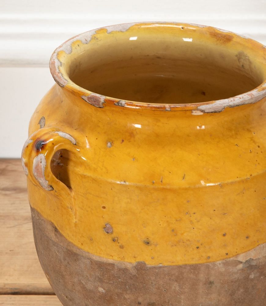 19th Century French Confit Pot with Yellow Glaze DA7240380