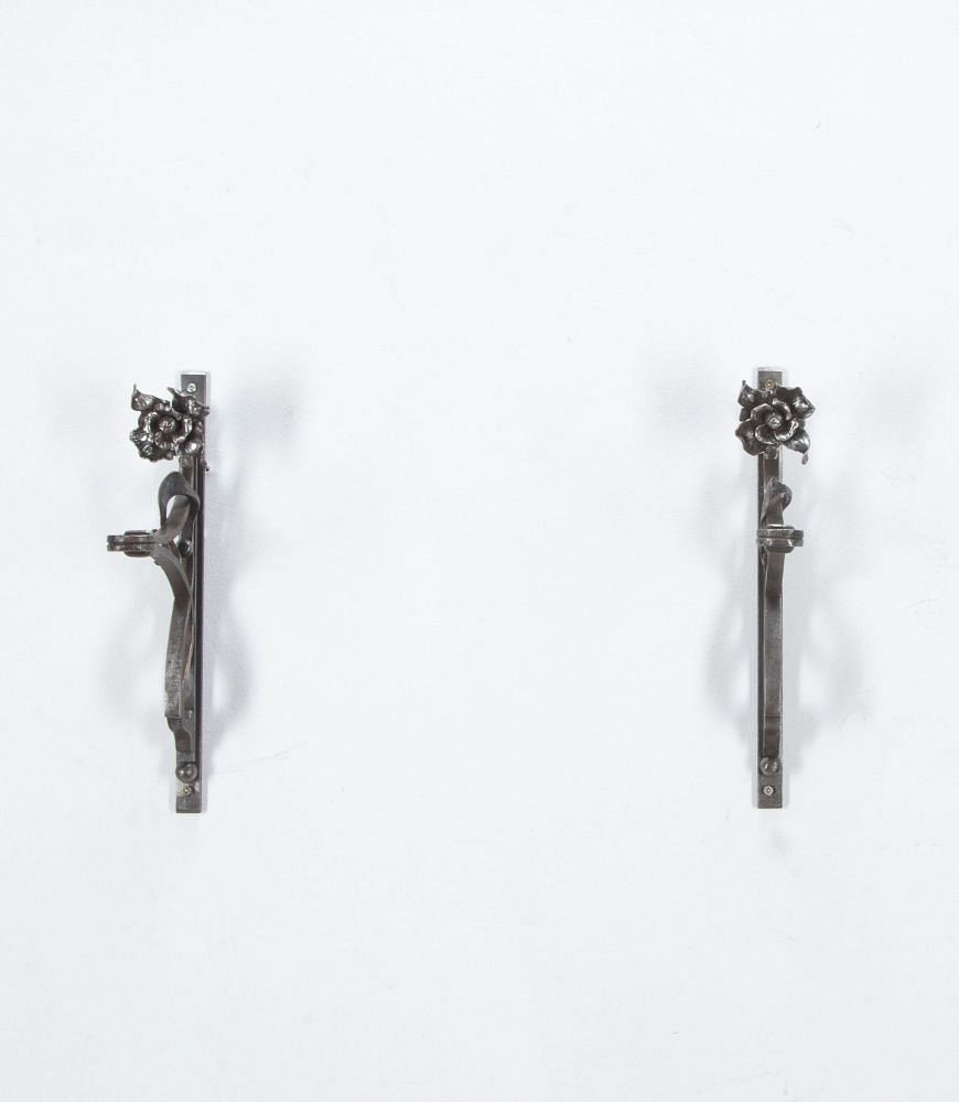 Pair Of Art Nouveau Iron Wall Brackets GA1535471