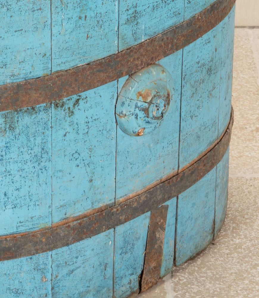 19th Century Victorian Blue Painted Oak Barrel GA7442903