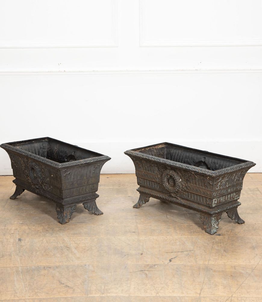 20th Century English Pair of Large Cast Iron Garden Planters GA8039764