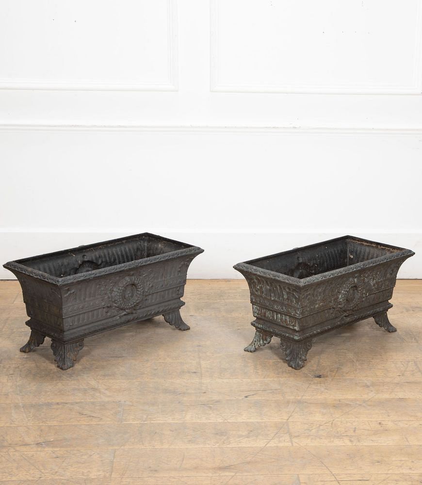 20th Century English Pair of Large Cast Iron Garden Planters GA8039764
